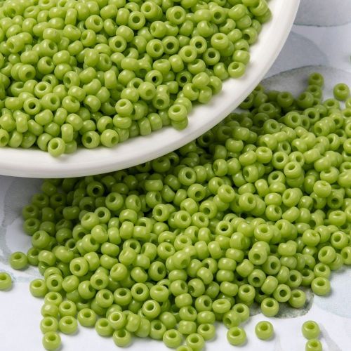 MIYUKI Round Rocailles Beads - 8/0 - Opaque Chartreuse