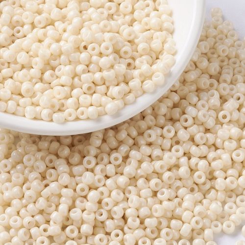 MIYUKI Round Rocailles Beads - 8/0 - Opaque Old Lace