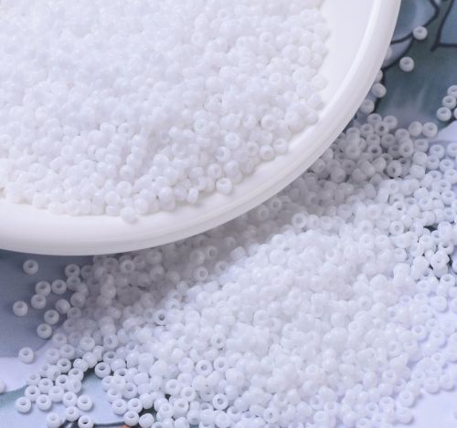 MIYUKI Round Rocailles Beads - 11/0 - White